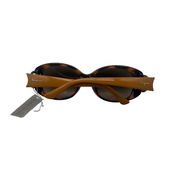 Salvatore‎ Ferragamo Women\'s Sunglasses Brown Gradient Lens Tortoise SF669 238 main image 5